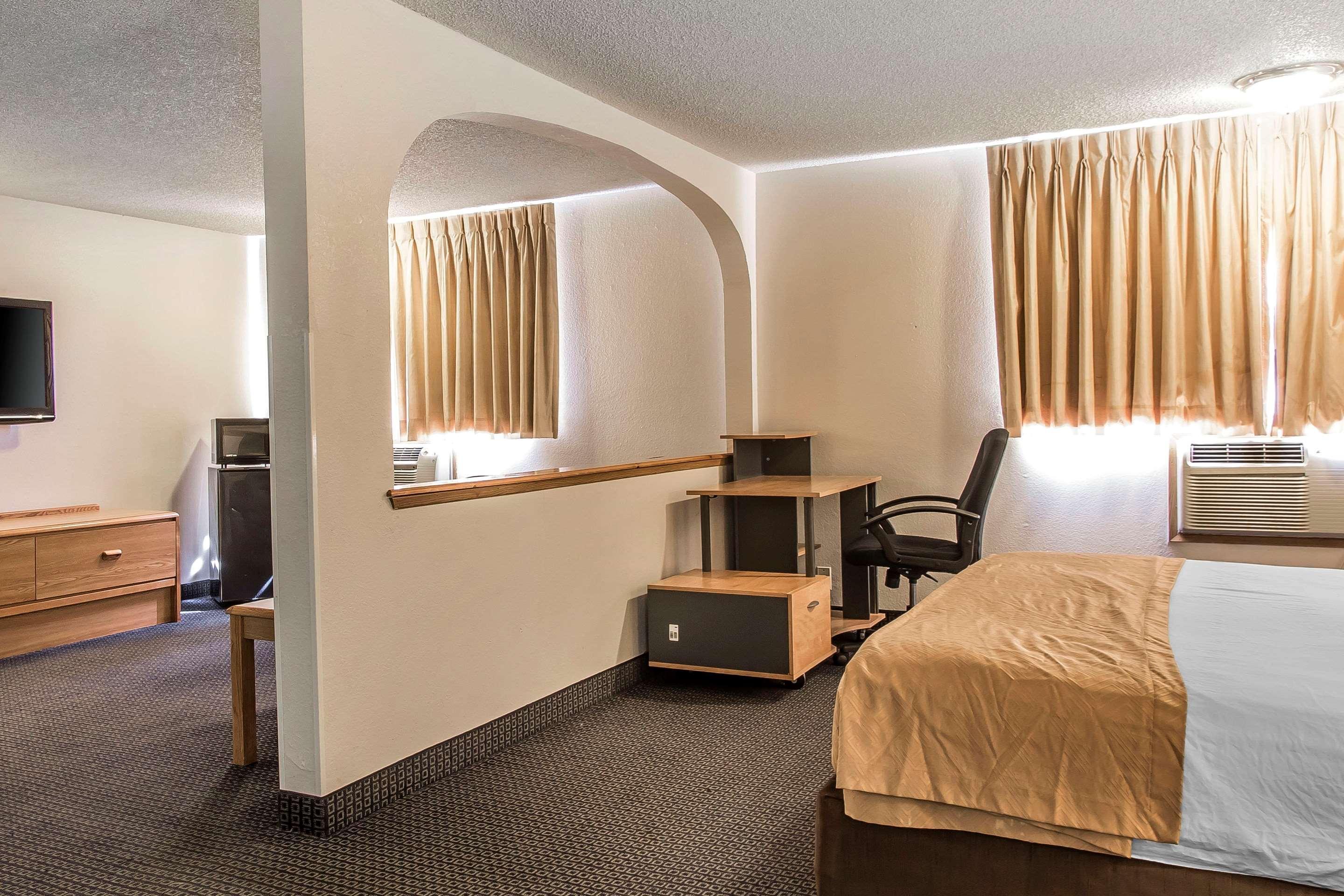Brentwood Inn Clinton Eksteriør billede