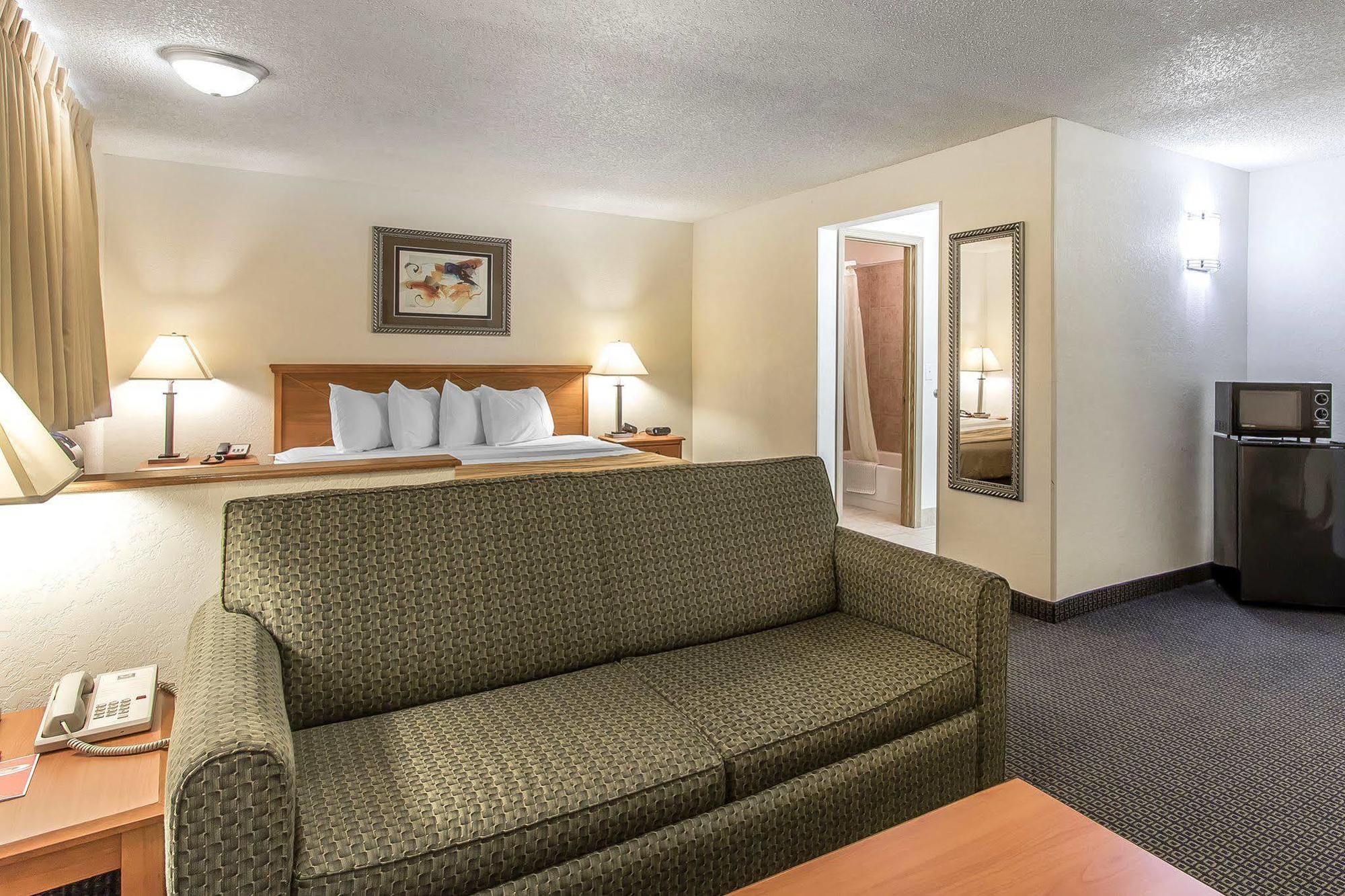 Brentwood Inn Clinton Eksteriør billede